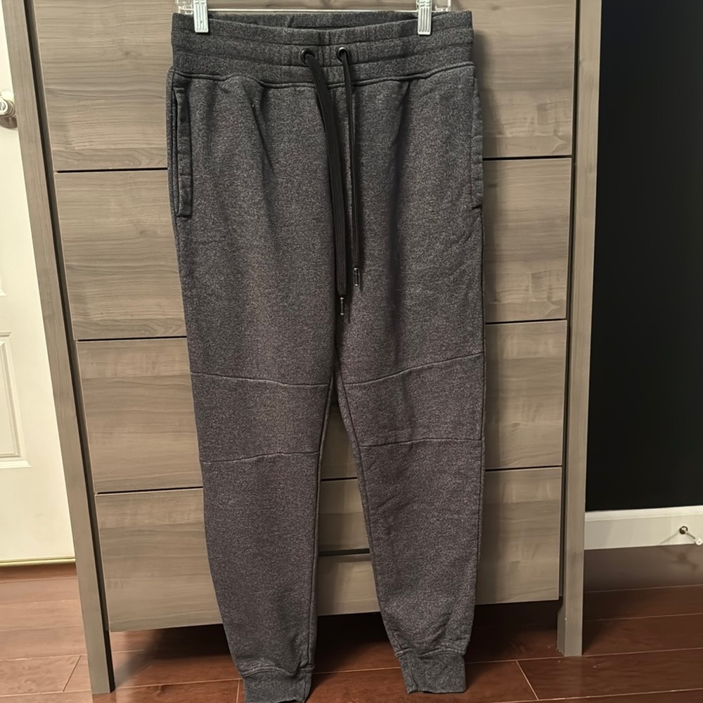 Men's Gray Jogger Pants